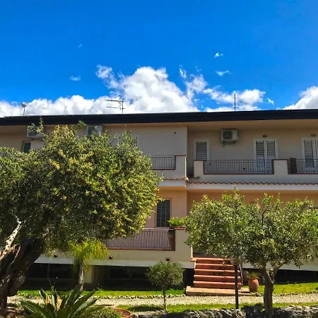 Degli Ulivi Bed & Breakfast