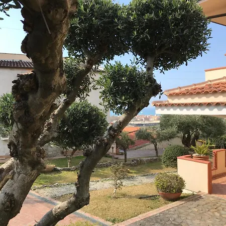 Degli Ulivi Bed & Breakfast *